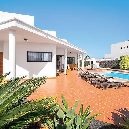 Casa Lilia * بلايا بلانكا